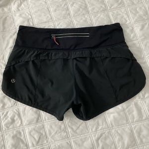 Lululemon Shorts Size 4